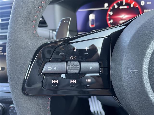 フェアレディZ ニスモ 純正9インチナビ バックカメラ ビルトインETC2.0 ドライブレコーダー BOSEサウンドスピーカー パドルシフト 3連サブメーター NISMO専用アドバンスドドライブアシストディスプレイ フルセグ(9枚目)