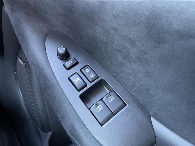 フェアレディZ ニスモ 純正9インチナビ バックカメラ ビルトインETC2.0 ドライブレコーダー BOSEサウンドスピーカー パドルシフト 3連サブメーター NISMO専用アドバンスドドライブアシストディスプレイ フルセグ(19枚目)