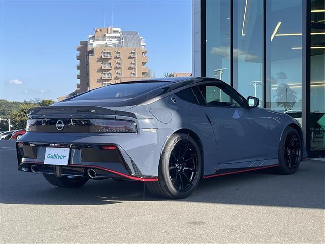 フェアレディZ ニスモ 純正9インチナビ バックカメラ ビルトインETC2.0 ドライブレコーダー BOSEサウンドスピーカー パドルシフト 3連サブメーター NISMO専用アドバンスドドライブアシストディスプレイ フルセグ(38枚目)