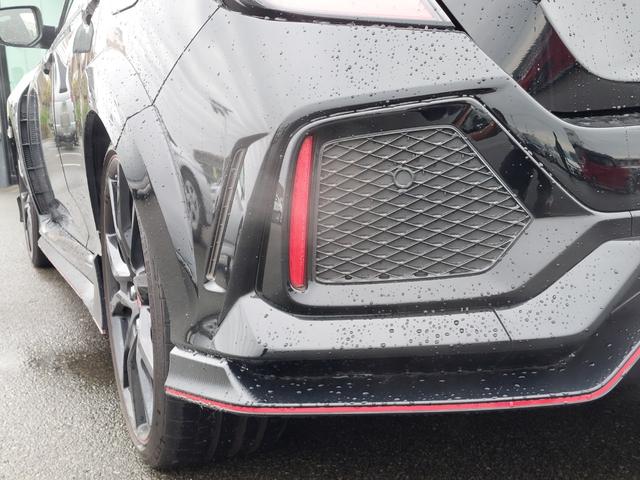 シビック タイプR BLITZタワーバー GPSレーダー バックカメラ 純正ナビ フルセグTV ETC 前後ドライブレコーダー クルーズコントロール コーナーセンサー LEDヘッドライト 純正アルミホイール スマートキー(60枚目)