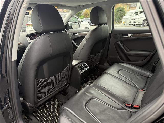 Ａ４ ２．０ＴＦＳＩ　ワンオーナー　ＥＴＣ　ドライブレコーダー　シートヒーター　バックカメラ　ブラックレザーシート　純正１７インチアルミホイール　スマートキー　横滑り防止装置　純正ワンセグＴＶ　純正フロアマット　（22枚目）