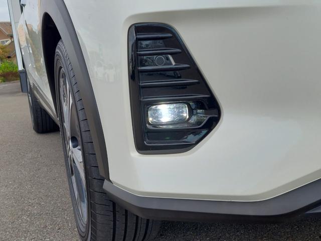 キックス Ｘ　ツートーンインテリアエディション　アラウンドビューモニター　プロパイロット　エマージェンシーブレーキ　純正ナビ　フルセグＴＶ　ＥＴＣ　ドライブレコーダー　革シート　シートヒーター　ステアリングヒーター　純正アルミホイール　スマートキー（73枚目）