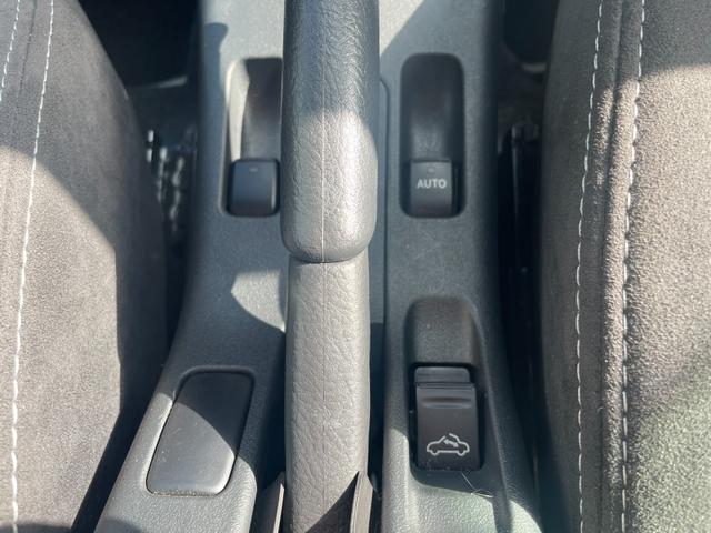 コペン GR スポーツ 純正7インチナビ(CD/Bluetooth/AM/FM) GR純正RECAROシート 純正BBS16インチアルミ パドルシフト TVキャンセラー D/N席シートヒーター バックカメラ 純正フォグ SD(14枚目)