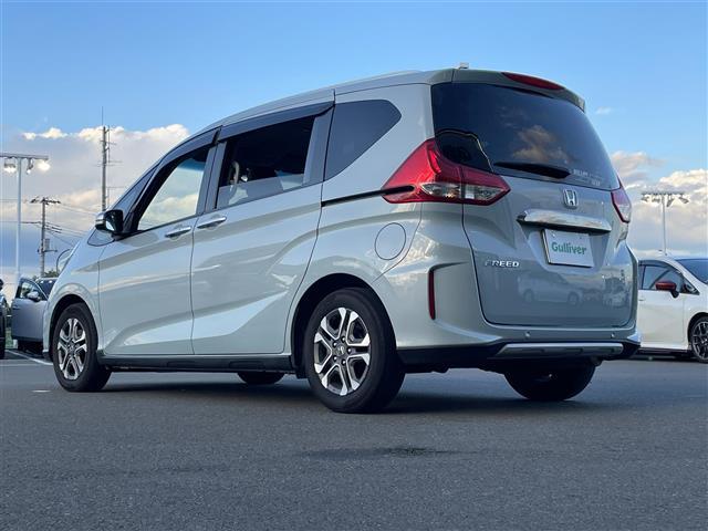 フリード クロスター 純正ナビ 後方カメラ ETC ドラレコ LEDライト フォグランプ クルコン 両側電動スライドドア ハーフレザーシート 純正15インチAW 純正フロアマット 衝突被害軽減システム 後席サンシェード(38枚目)