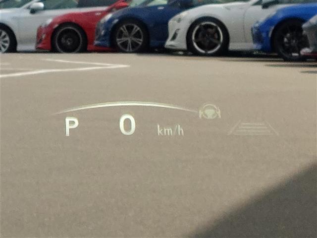 RX RX350h バージョンL サンルーフ レクサスセーフティ BSM HUD 純正ナビ 全周囲カメラ デジタルインナーミラー 駐車支援 白レザーシート シートヒーター ベンチレーション パワーシート 電動リアゲート パドルシフト(11枚目)