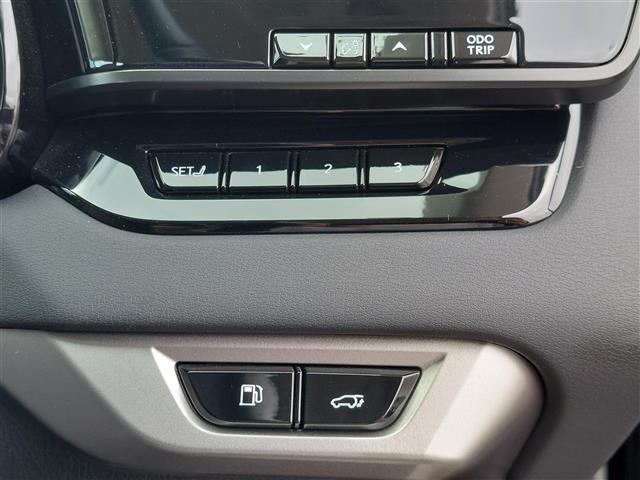 RX RX350h バージョンL サンルーフ レクサスセーフティ BSM HUD 純正ナビ 全周囲カメラ デジタルインナーミラー 駐車支援 白レザーシート シートヒーター ベンチレーション パワーシート 電動リアゲート パドルシフト(16枚目)