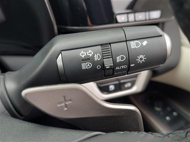 RX RX350h バージョンL サンルーフ レクサスセーフティ BSM HUD 純正ナビ 全周囲カメラ デジタルインナーミラー 駐車支援 白レザーシート シートヒーター ベンチレーション パワーシート 電動リアゲート パドルシフト(20枚目)