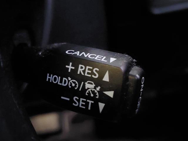 ランドクルーザープラド TX Lパッケージ ワンオーナー 衝突軽減 4WD 純正ナビ バックカメラ レザーシート D/Nパワーシート MTモード付AT コーナーセンサー 純正17インチアルミホイール エンジンスタートボタン スマートキー Bカメ(12枚目)