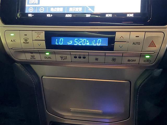 ランドクルーザープラド TX Lパッケージ ワンオーナー 衝突軽減 4WD 純正ナビ バックカメラ レザーシート D/Nパワーシート MTモード付AT コーナーセンサー 純正17インチアルミホイール エンジンスタートボタン スマートキー Bカメ(20枚目)