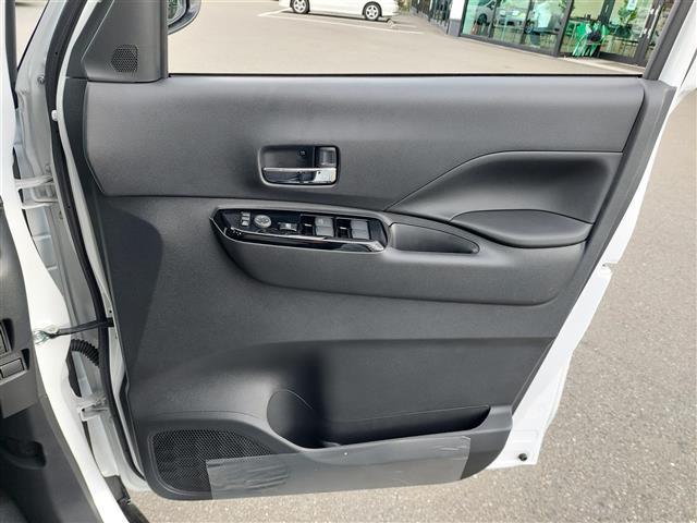 デリカミニ T プレミアム 届出済未使用車 アラウンドビューモニター プロパイロット パドルシフト シートヒーター ステアリングヒーター 両側電動スライドドア 純正ディスプレイオーディオ デジタルインナーミラー ルーフレール(32枚目)