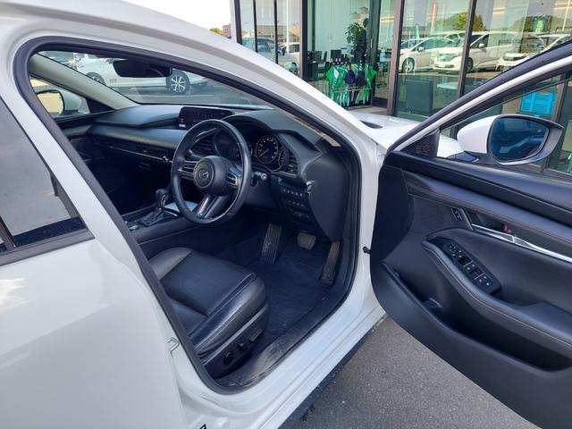ＭＡＺＤＡ３セダン ＸＤ　Ｌパッケージ　３６０°ビューモニター　純正ナビ　フルセグＴＶ　ＥＴＣ　ドラレコ　パドルシフト　クルーズコントロール　革シート　シートヒーター　ステアリングヒーター　ＨＵＤ　コーナーセンサー　純正アルミホイール（49枚目）
