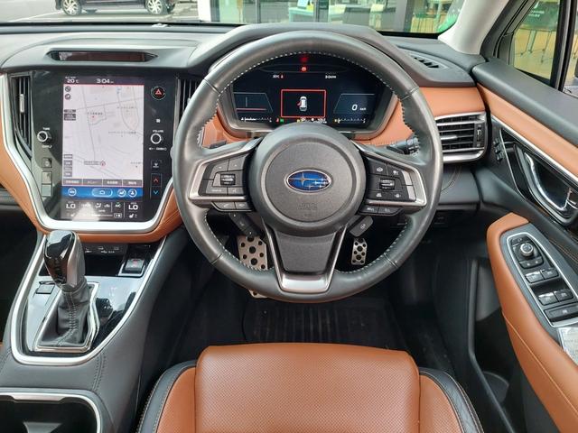 レガシィアウトバック リミテッドＥＸ　アイサイトＸ　クルコン　パドルシフト　純正ナビ　バックカメラ　ＥＴＣ　ドラレコ　ルーフレール　革シート　シートヒーター　ステアリングヒーター　パワーシート　パワーバックドア　純正アルミホイール（14枚目）