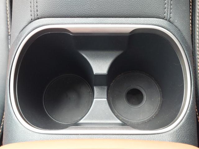 レガシィアウトバック リミテッドＥＸ　アイサイトＸ　クルコン　パドルシフト　純正ナビ　バックカメラ　ＥＴＣ　ドラレコ　ルーフレール　革シート　シートヒーター　ステアリングヒーター　パワーシート　パワーバックドア　純正アルミホイール（28枚目）