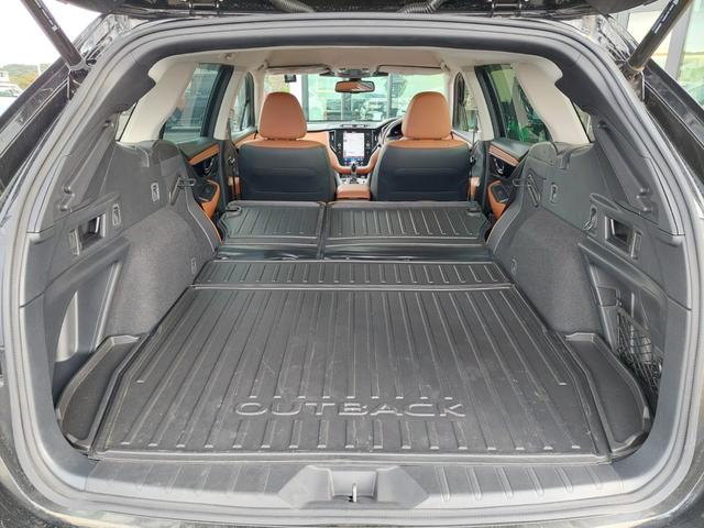 レガシィアウトバック リミテッドＥＸ　アイサイトＸ　クルコン　パドルシフト　純正ナビ　バックカメラ　ＥＴＣ　ドラレコ　ルーフレール　革シート　シートヒーター　ステアリングヒーター　パワーシート　パワーバックドア　純正アルミホイール（40枚目）