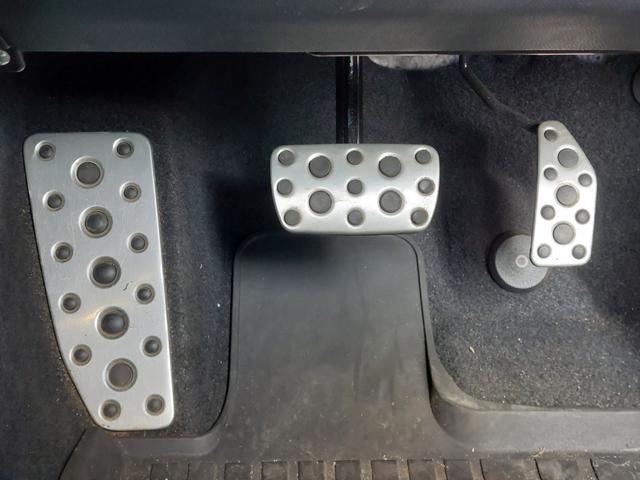 レガシィアウトバック リミテッドＥＸ　アイサイトＸ　クルコン　パドルシフト　純正ナビ　バックカメラ　ＥＴＣ　ドラレコ　ルーフレール　革シート　シートヒーター　ステアリングヒーター　パワーシート　パワーバックドア　純正アルミホイール（50枚目）