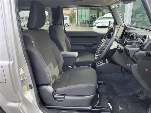 ジムニー XC 純正8インチナビ フルセグ/Bluetooth/CD/USB/ipod/AM/FM) 衝突軽減ブレーキ レーンキープアシスト クルーズコントロール 前席シートヒーター バックカメラ ビルトインETC(2枚目)
