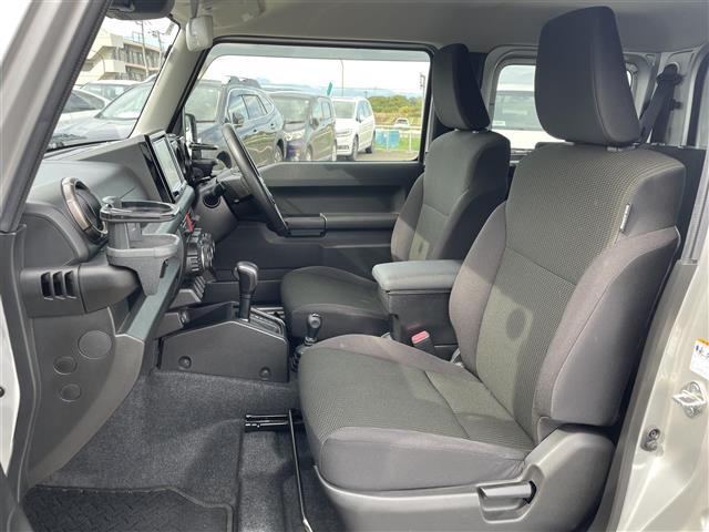 ジムニー XC 純正8インチナビ フルセグ/Bluetooth/CD/USB/ipod/AM/FM) 衝突軽減ブレーキ レーンキープアシスト クルーズコントロール 前席シートヒーター バックカメラ ビルトインETC(3枚目)