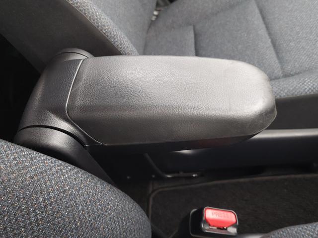 シエンタ Ｘ　ＴＲＤエアロ　純正ナビ　フルセグＴＶ　バックカメラ　ＥＴＣ　片側電動スライドドア　ドアバイザー　アイドリングストップ　横滑り防止装置　電動格納ミラー　フロントフォグ　社外アルミホイール　リモコンキー（17枚目）