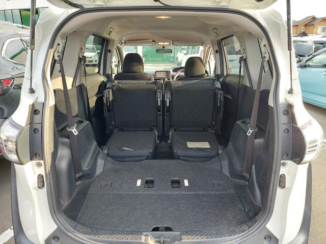 シエンタ Ｘ　ＴＲＤエアロ　純正ナビ　フルセグＴＶ　バックカメラ　ＥＴＣ　片側電動スライドドア　ドアバイザー　アイドリングストップ　横滑り防止装置　電動格納ミラー　フロントフォグ　社外アルミホイール　リモコンキー（35枚目）