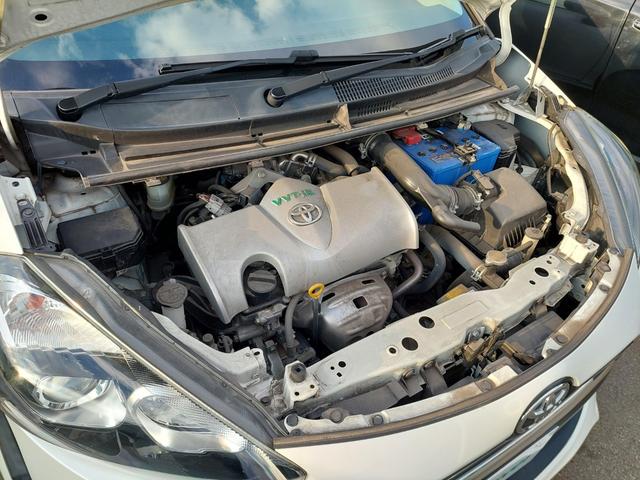 シエンタ Ｘ　ＴＲＤエアロ　純正ナビ　フルセグＴＶ　バックカメラ　ＥＴＣ　片側電動スライドドア　ドアバイザー　アイドリングストップ　横滑り防止装置　電動格納ミラー　フロントフォグ　社外アルミホイール　リモコンキー（49枚目）