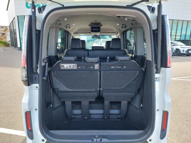 ステップワゴンスパーダ スパーダ・クールスピリット ホンダセンシング マルチビューカメラシステム パーキングアシスト クルーズコントロール 純正ナビ フルセグTV 後席モニター 前後ドライブレコーダー ETC パドルシフト 両側電動スライドドア シートヒーター LKA(34枚目)