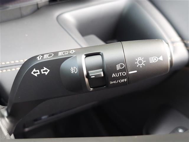 セレナ e-パワー ハイウェイスターV 登録済未使用車 12型DA 全方位カメラ ETC2.0 プロパイロット インテリジェントルームミラー 後席モニター ドライブレコーダー LEDライト コーナーセンサー 衝突軽減ブレーキ VDC LDP(20枚目)