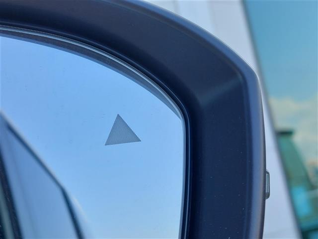 セレナ e-パワー ハイウェイスターV 登録済未使用車 12型DA 全方位カメラ ETC2.0 プロパイロット インテリジェントルームミラー 後席モニター ドライブレコーダー LEDライト コーナーセンサー 衝突軽減ブレーキ VDC LDP(35枚目)