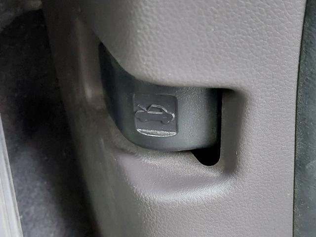 N-BOX G・EXターボホンダセンシング ホンダセンシング アダプティブクルーズ 純正8インチナビ バックカメラ 両側パワースライドドア LEDヘッドライト シートヒーター カーテンエアバック ビルトインETC 両側電動ドア 1オーナー(29枚目)