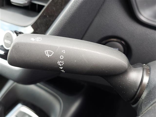 カローラ Ｘ　セーフティセンス　純正ナビ　バックカメラ　ビルトインＥＴＣ　ブラインドスポットモニタ　クリアランスソナー　イモビライザー　スマートキ－　横滑防止装置　ＡＢＳ　ワンオーナー　ＬＥＤヘッドランプ　ＥＴＣ（19枚目）