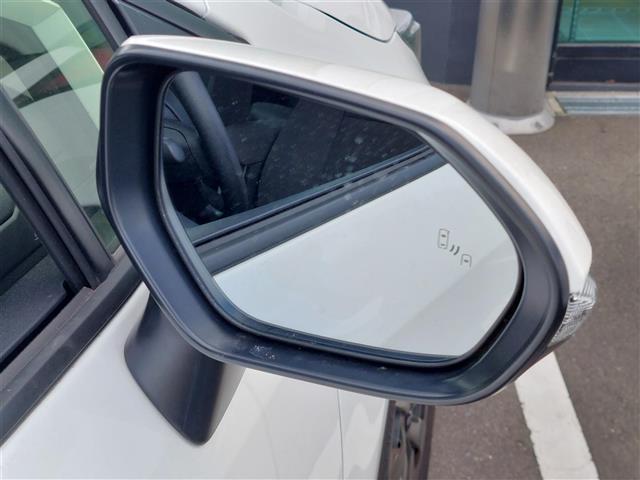 カローラ Ｘ　セーフティセンス　純正ナビ　バックカメラ　ビルトインＥＴＣ　ブラインドスポットモニタ　クリアランスソナー　イモビライザー　スマートキ－　横滑防止装置　ＡＢＳ　ワンオーナー　ＬＥＤヘッドランプ　ＥＴＣ（33枚目）