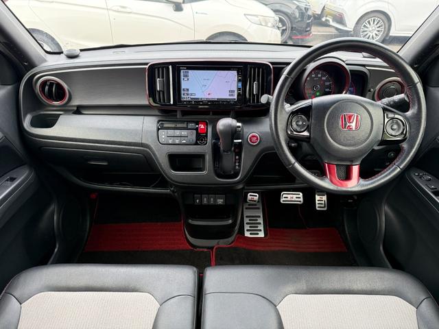 N-ONE RS 純正ナビ ホワイトレタータイヤ 衝突軽減ブレーキ ドラレコ バックカメラ ETC パドルシフト ハーフレザーシート LEDライト USBポート スマートキー プッシュスタート アイドリングストップ(2枚目)