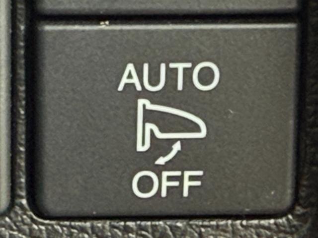 N-ONE RS 純正ナビ ホワイトレタータイヤ 衝突軽減ブレーキ ドラレコ バックカメラ ETC パドルシフト ハーフレザーシート LEDライト USBポート スマートキー プッシュスタート アイドリングストップ(17枚目)