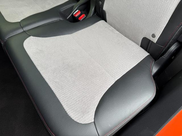 N-ONE RS 純正ナビ ホワイトレタータイヤ 衝突軽減ブレーキ ドラレコ バックカメラ ETC パドルシフト ハーフレザーシート LEDライト USBポート スマートキー プッシュスタート アイドリングストップ(44枚目)