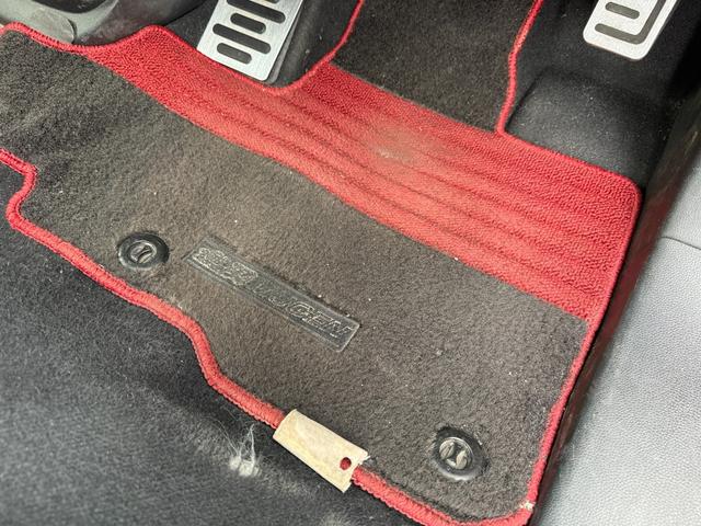 N-ONE RS 純正ナビ ホワイトレタータイヤ 衝突軽減ブレーキ ドラレコ バックカメラ ETC パドルシフト ハーフレザーシート LEDライト USBポート スマートキー プッシュスタート アイドリングストップ(47枚目)