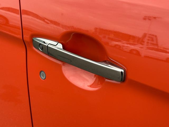 N-ONE RS 純正ナビ ホワイトレタータイヤ 衝突軽減ブレーキ ドラレコ バックカメラ ETC パドルシフト ハーフレザーシート LEDライト USBポート スマートキー プッシュスタート アイドリングストップ(51枚目)