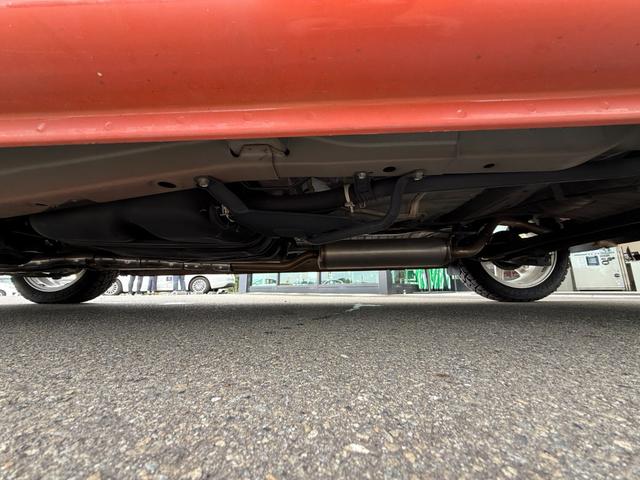 N-ONE RS 純正ナビ ホワイトレタータイヤ 衝突軽減ブレーキ ドラレコ バックカメラ ETC パドルシフト ハーフレザーシート LEDライト USBポート スマートキー プッシュスタート アイドリングストップ(69枚目)