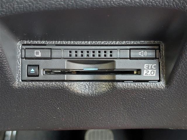 プリウス Aプレミアムツリングセレクション20thアニバLTD 純正11.6インチナビ JBLプレミアムサウンド Bluetooth接続 フルセグTV バックモニター ホワイトレザーシート ドライブレコーダー シートヒーター トヨタセーフティセンス 衝突軽減(7枚目)