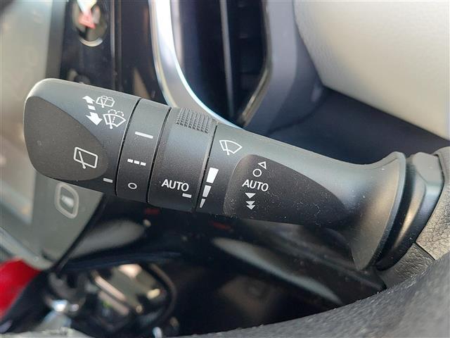 プリウス Aプレミアムツリングセレクション20thアニバLTD 純正11.6インチナビ JBLプレミアムサウンド Bluetooth接続 フルセグTV バックモニター ホワイトレザーシート ドライブレコーダー シートヒーター トヨタセーフティセンス 衝突軽減(19枚目)