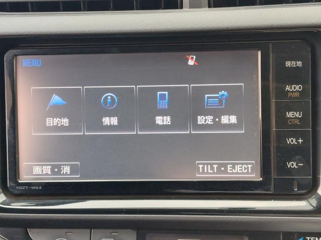 アクア S 純正ナビ フルセグTV バックカメラ シートヒーター プッシュスタート ステアリングスイッチ LEDヘッドライト オートライト ドアバイザー 社外アルミホイール スマートキー 横滑り防止装置 イモビ(6枚目)