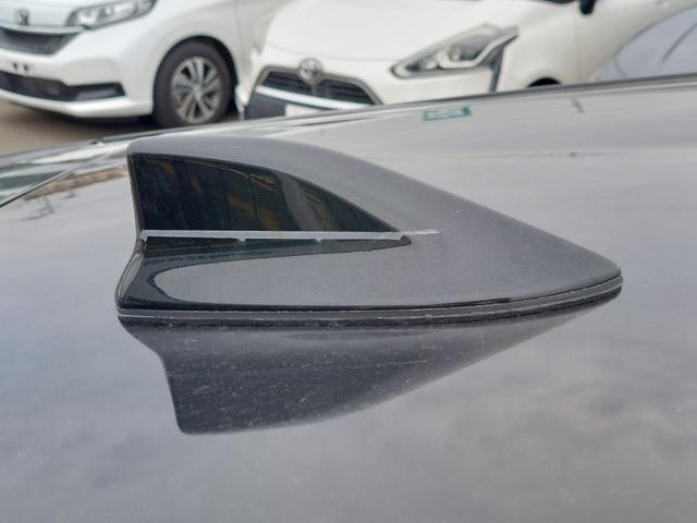 アクア S 純正ナビ フルセグTV バックカメラ シートヒーター プッシュスタート ステアリングスイッチ LEDヘッドライト オートライト ドアバイザー 社外アルミホイール スマートキー 横滑り防止装置 イモビ(56枚目)