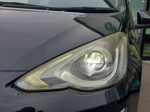 アクア S 純正ナビ フルセグTV バックカメラ シートヒーター プッシュスタート ステアリングスイッチ LEDヘッドライト オートライト ドアバイザー 社外アルミホイール スマートキー 横滑り防止装置 イモビ(73枚目)