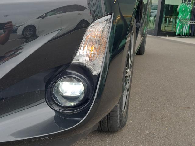 アクア S 純正ナビ フルセグTV バックカメラ シートヒーター プッシュスタート ステアリングスイッチ LEDヘッドライト オートライト ドアバイザー 社外アルミホイール スマートキー 横滑り防止装置 イモビ(74枚目)