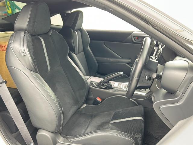 ＧＲ８６ ＲＺ　１０インチナビ　Ｂｌｕｅｔｏｏｔｈ接続　純正アルミホイール　プッシュスタート　空力パッケージ　フルセグテレビ　バックカメラ　前席シートヒーター　前後ドライブレコーダー　クルーズコントロール　ＢＴ接続（13枚目）