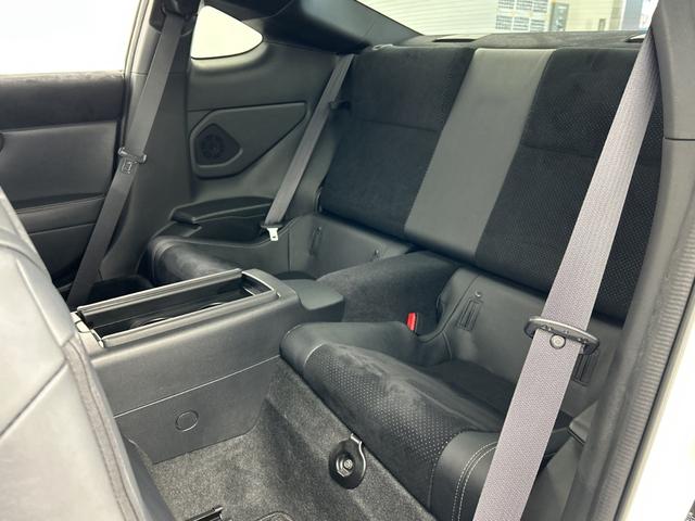 ＧＲ８６ ＲＺ　１０インチナビ　Ｂｌｕｅｔｏｏｔｈ接続　純正アルミホイール　プッシュスタート　空力パッケージ　フルセグテレビ　バックカメラ　前席シートヒーター　前後ドライブレコーダー　クルーズコントロール　ＢＴ接続（32枚目）