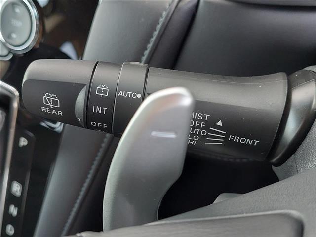 デリカD:5 ブラックエディション 未使用車 アルパインビッグX11インチナビ 12.8インチフリップダウンモニター アラウンドビューカメラ ダブルゾーン ハンドルヒーター パドルシフト ブラインドスポットモニター 電動バックドア(19枚目)