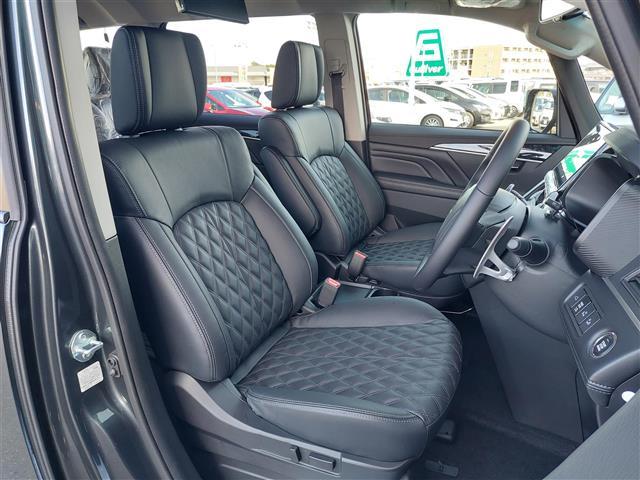 デリカD:5 ブラックエディション 未使用車 アルパインビッグX11インチナビ 12.8インチフリップダウンモニター アラウンドビューカメラ ダブルゾーン ハンドルヒーター パドルシフト ブラインドスポットモニター 電動バックドア(23枚目)