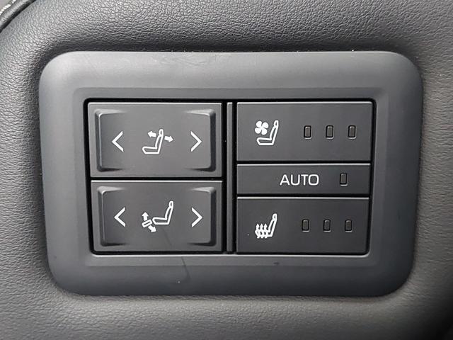 アルファードハイブリッド Z ワンオーナー ムーンルーフ GRパフォーマンスダンパーセット パノラミックビューモニター トヨタセーフティセンス クルコン HUD トヨタチームメイト ETC2.0 ドラレコ ワイヤレス充電器 BT(15枚目)