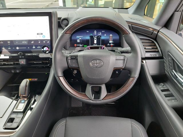 アルファードハイブリッド Z ワンオーナー ムーンルーフ GRパフォーマンスダンパーセット パノラミックビューモニター トヨタセーフティセンス クルコン HUD トヨタチームメイト ETC2.0 ドラレコ ワイヤレス充電器 BT(18枚目)