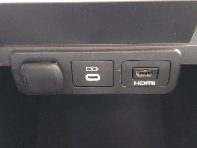 アルファードハイブリッド Z ワンオーナー ムーンルーフ GRパフォーマンスダンパーセット パノラミックビューモニター トヨタセーフティセンス クルコン HUD トヨタチームメイト ETC2.0 ドラレコ ワイヤレス充電器 BT(21枚目)