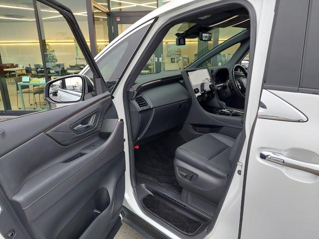 アルファードハイブリッド Z ワンオーナー ムーンルーフ GRパフォーマンスダンパーセット パノラミックビューモニター トヨタセーフティセンス クルコン HUD トヨタチームメイト ETC2.0 ドラレコ ワイヤレス充電器 BT(32枚目)